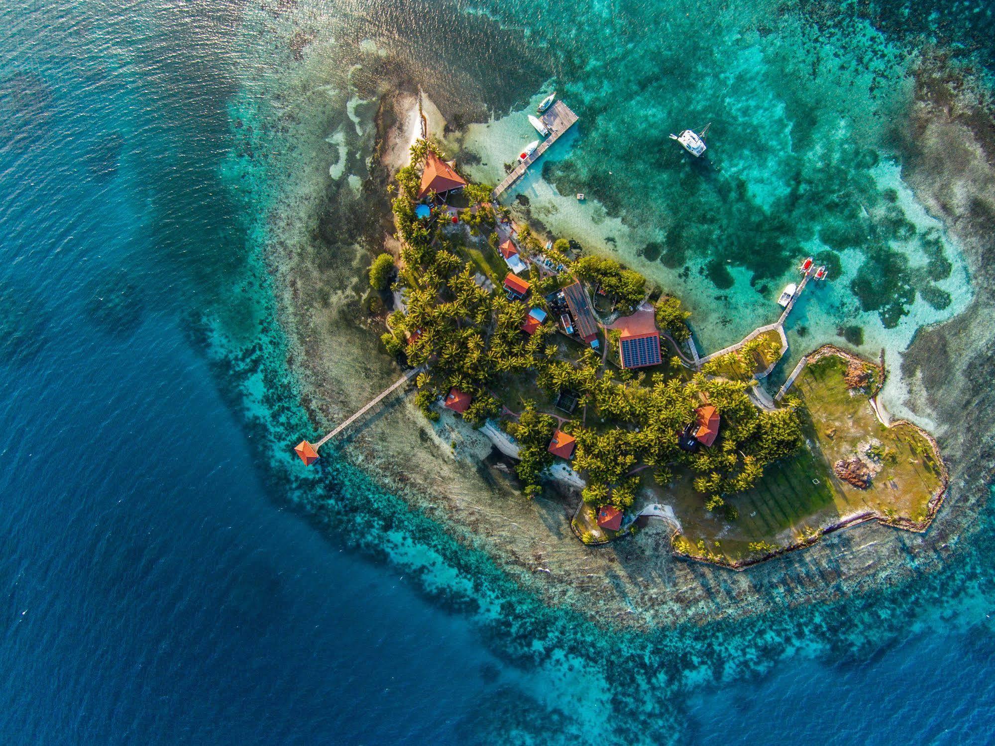 Hatchet Caye Island Resort (Adults Only) Placencia Esterno foto