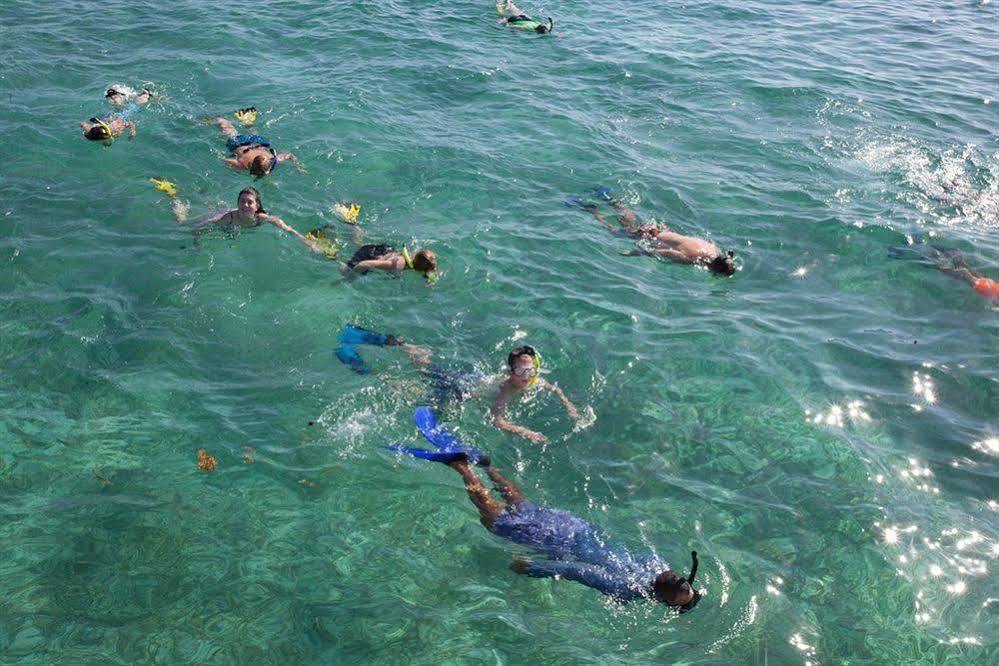 Hatchet Caye Island Resort (Adults Only) Placencia Esterno foto